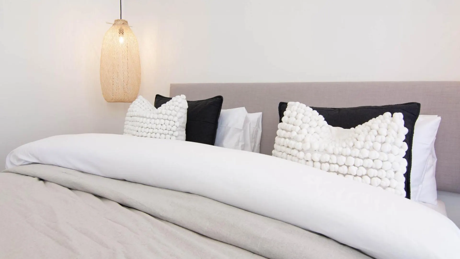 Seaclub Suites Estepona Apartment
