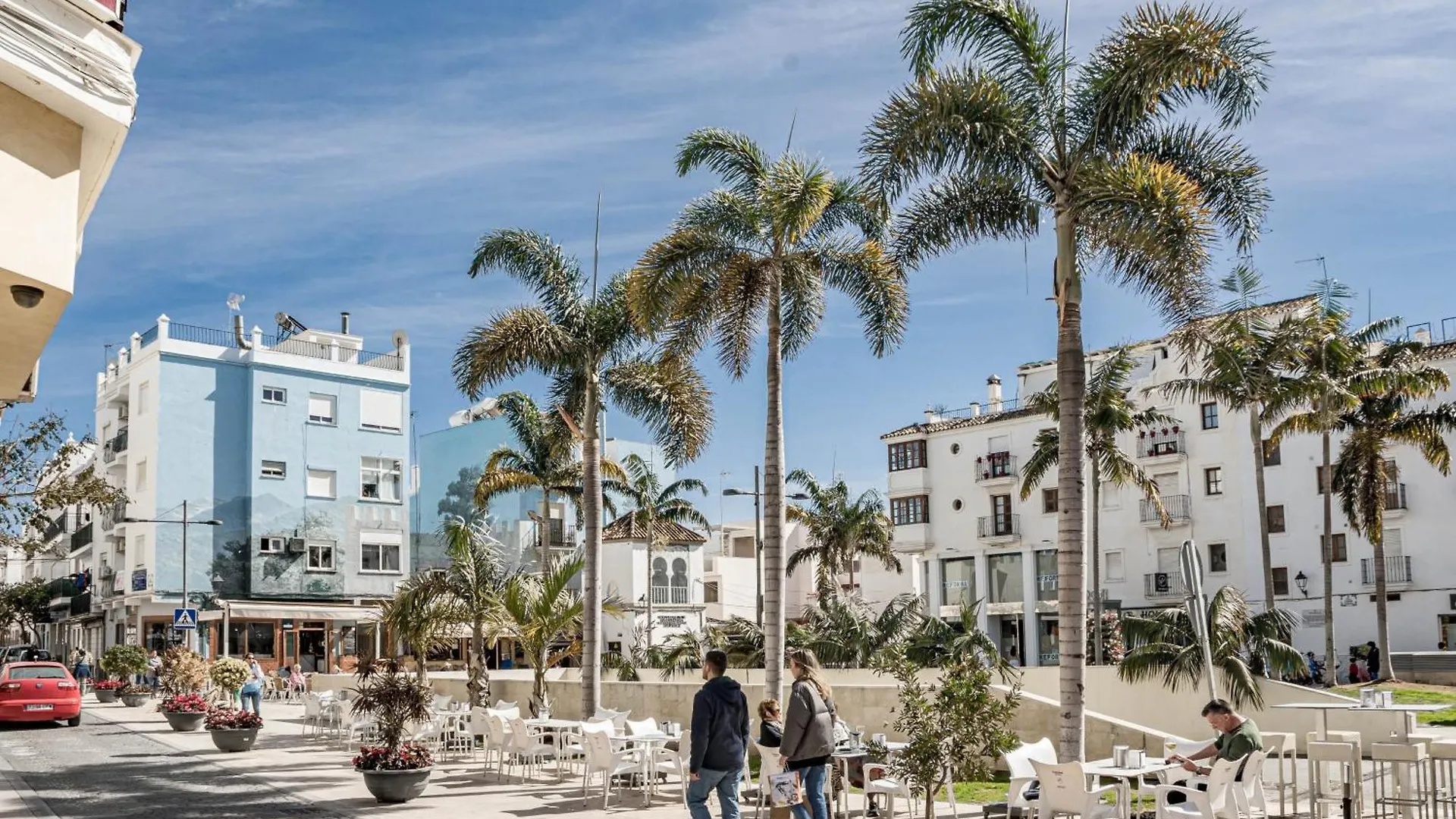 Apartment Seaclub Suites Estepona Spain